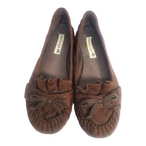 American Eagle Moccasin Flats, Pre Loved, 8.5 W, Brown, Round Toe, Felt Bottom